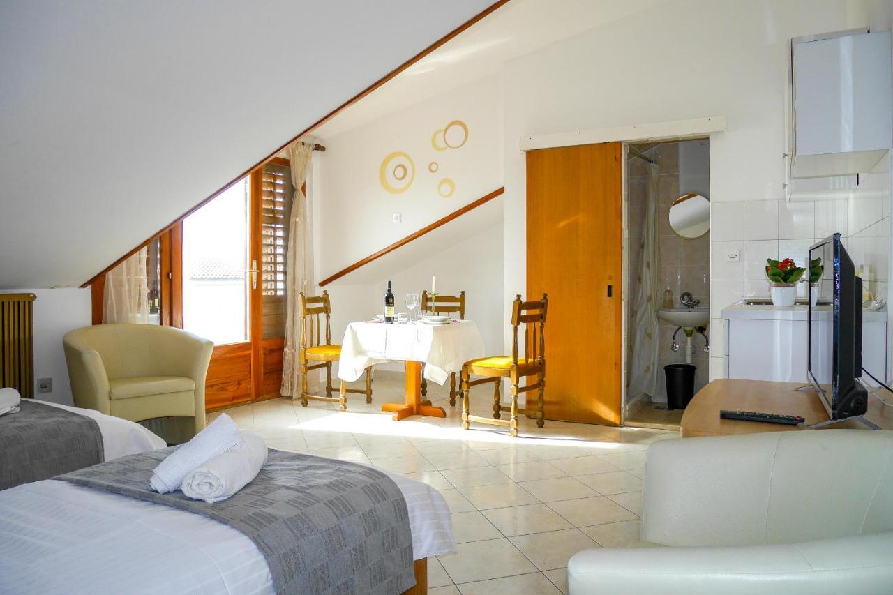 Apartments Beach ดูกีรัท ภายนอก รูปภาพ